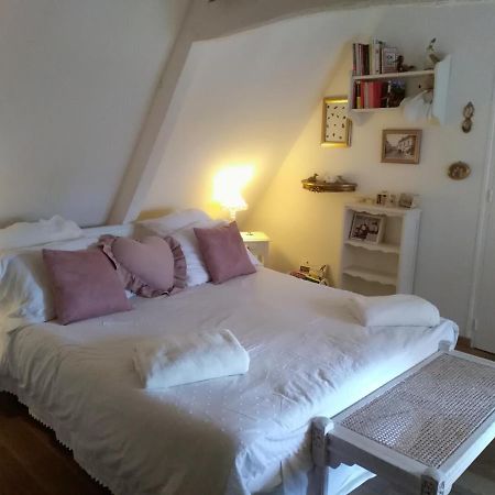 la maison du phare chambre d hôtes B&B -jacuzzi privé- shabby chic Honfleur Exterior foto
